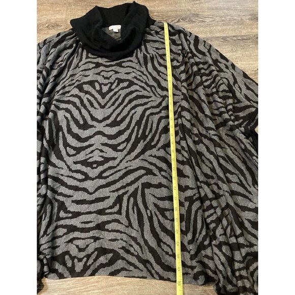 New Charter Club Women's Zebra Print Cowl Neck Poncho Sweater Black Size 2X/3X - Picture 10 of 11